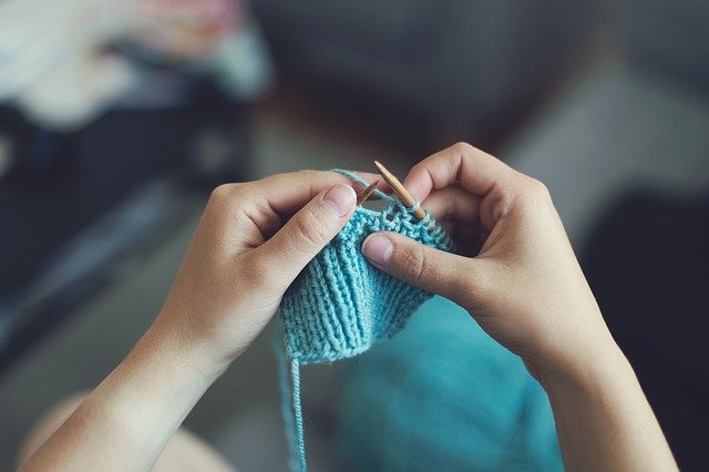 毛糸の色々な結び方を紹介 編み物には欠かせない結び方を覚える 知恵の海
